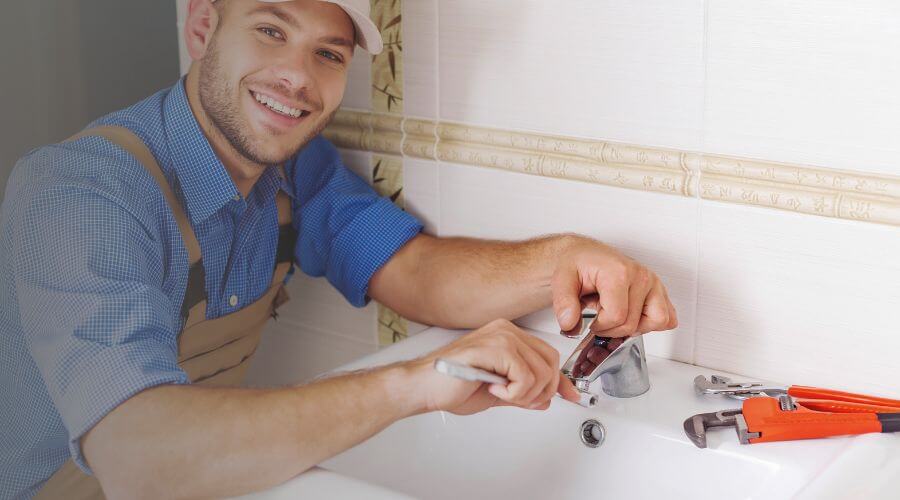 Professional sink repair in Clay City, IL